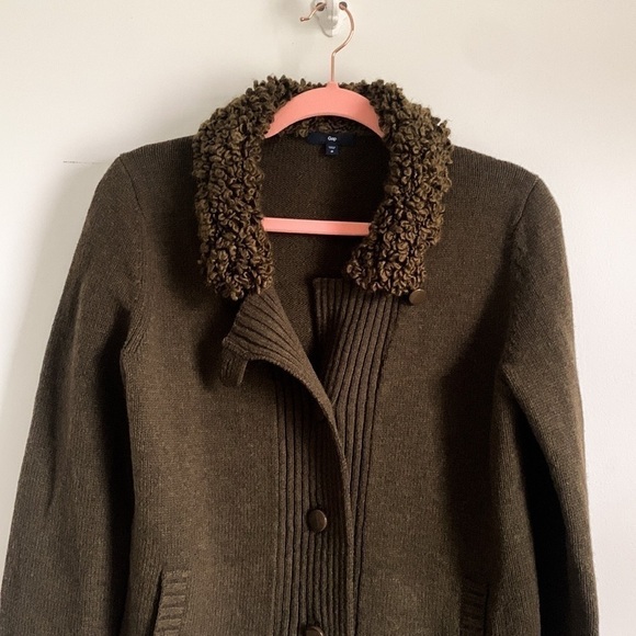 Gap Fuzzy Collar Moto Style Cardigan Sweater Army Green Medium 100% Wool - Picture 6 of 12